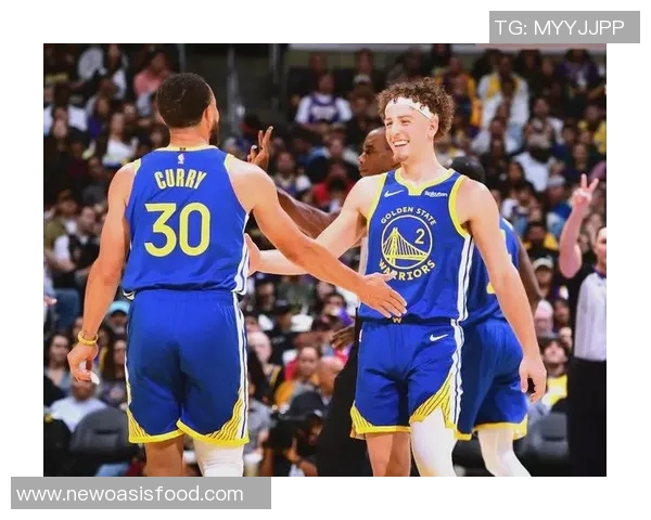 库里科联与西班牙联合的激烈对决展现足球魅力与团队精神